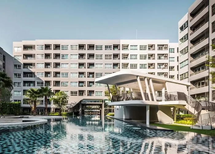 Gfeel X Elio Sukhumvit64 Apartment